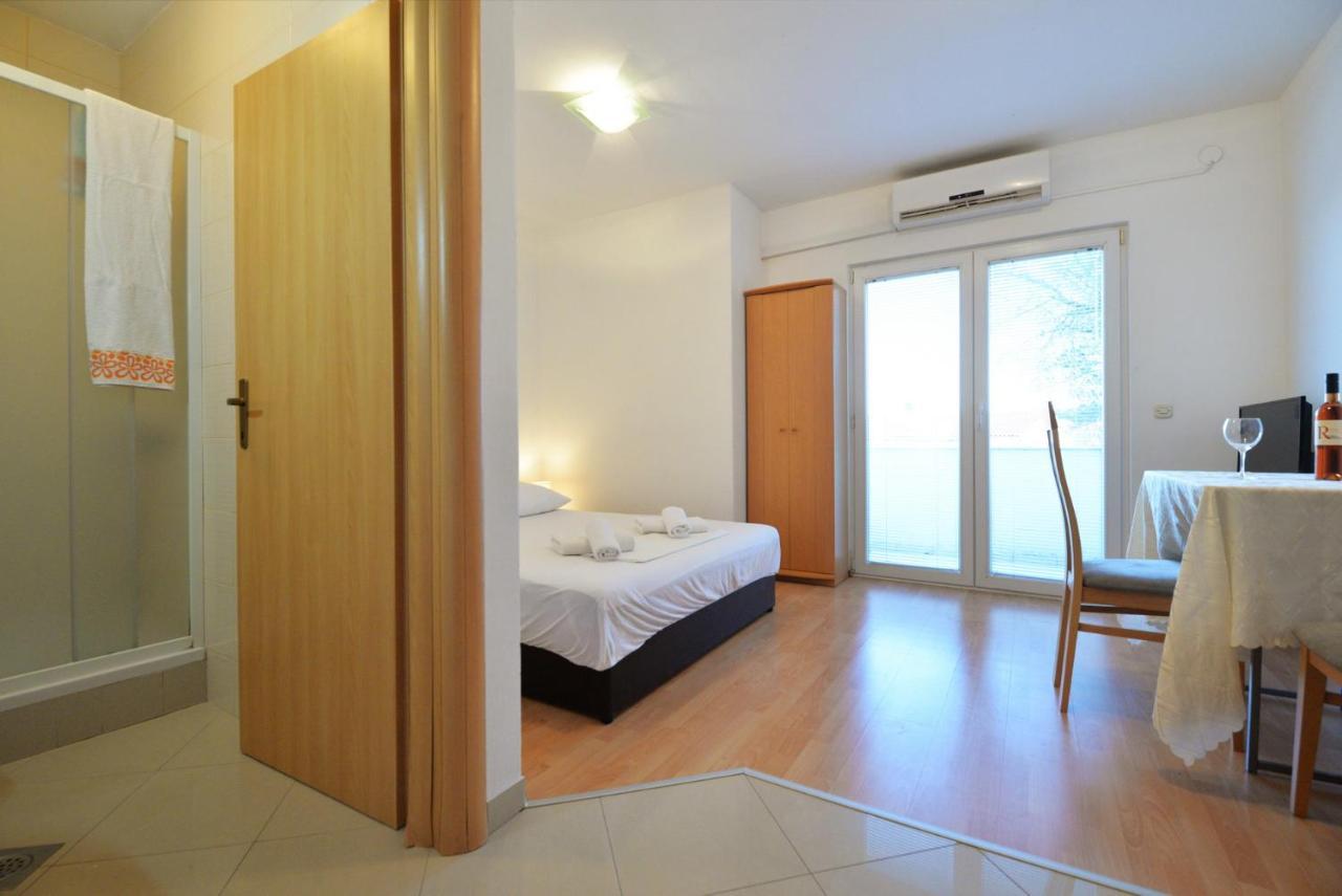 Apartmani Vedrana, Муртер Экстерьер фото