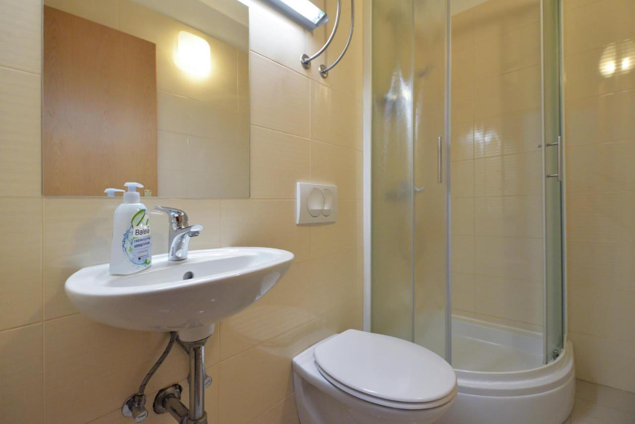 Apartmani Vedrana, Муртер Экстерьер фото